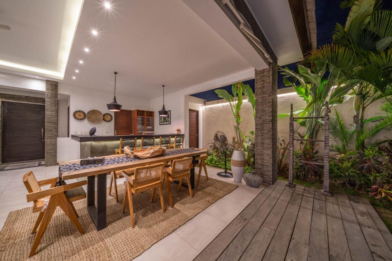 Villa Tira - Elegant 3Br In Central Seminyak Eksteriør bilde