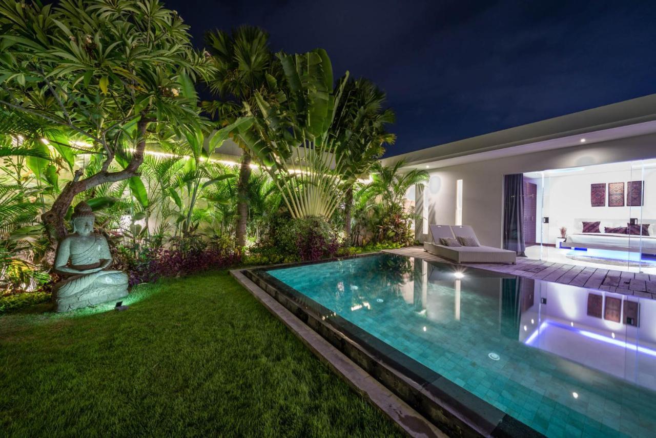 Villa Tira - Elegant 3Br In Central Seminyak Eksteriør bilde